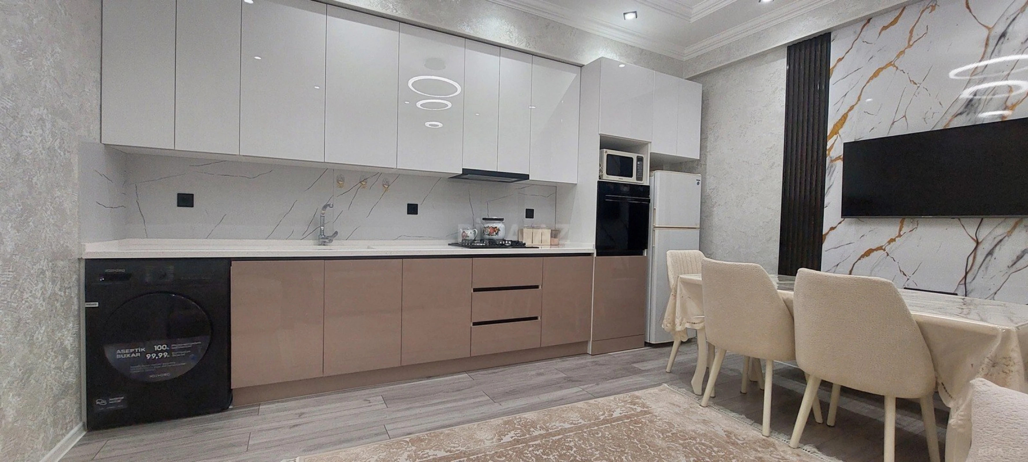 Satılır 2 otaqlı mənzil 65 m²