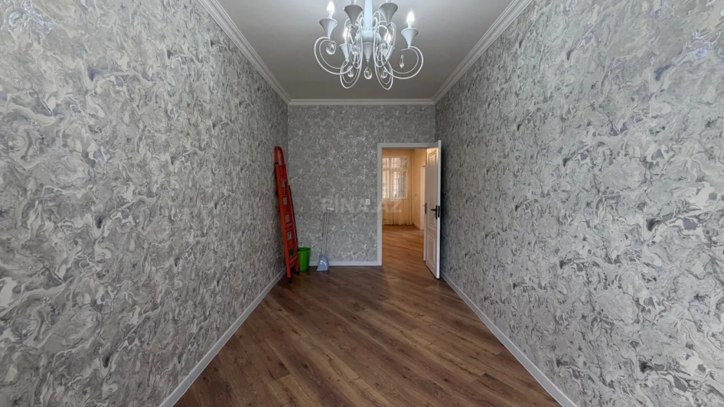 Satılır 2 otaqlı mənzil 55 m²