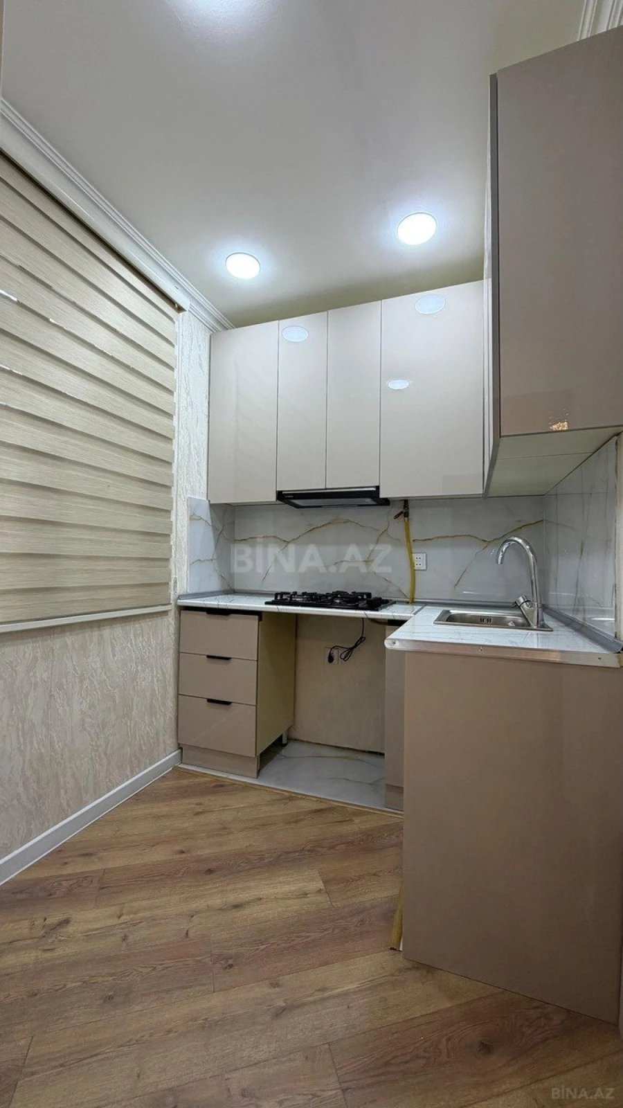 Satılır 2 otaqlı mənzil 55 m²