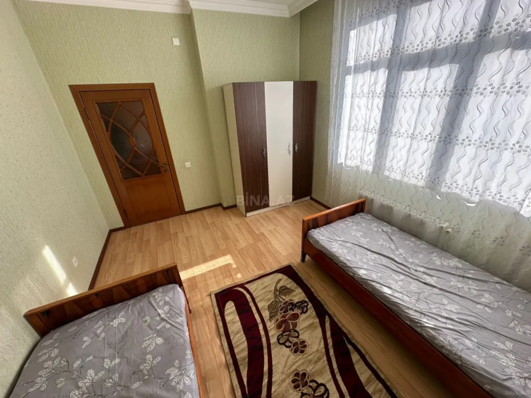 Kirayə verilir 3 otaqlı mənzil 110 m²