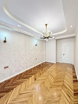 Satılır 2 otaqlı mənzil 65 m²