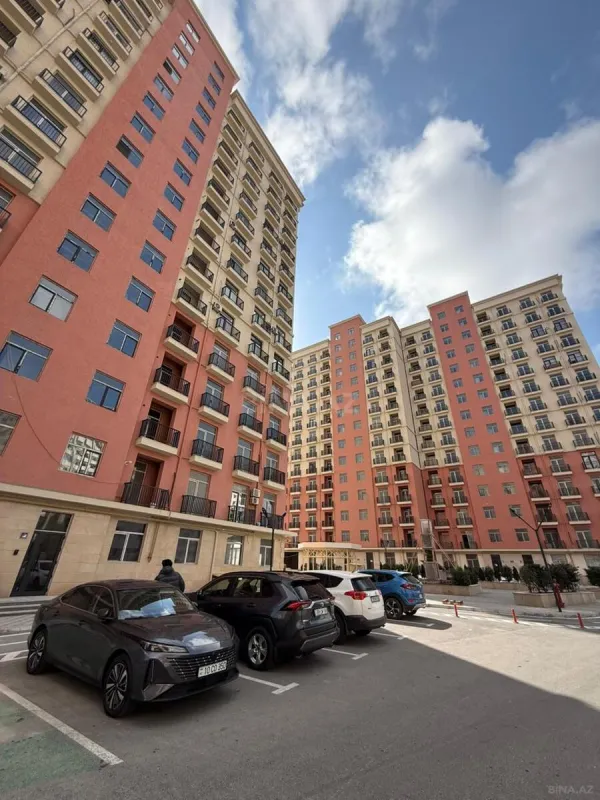 Satılır 2 otaqlı mənzil 65 m²