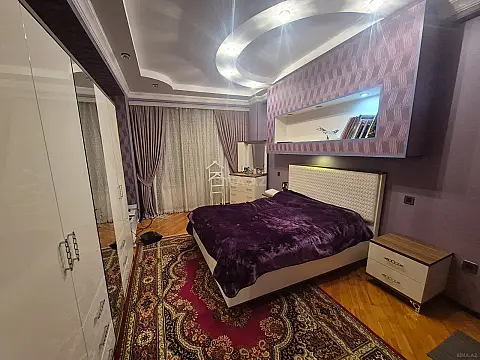 Kirayə verilir 3 otaqlı mənzil 140 m²