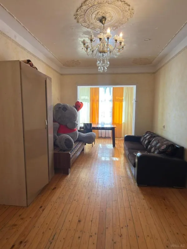 Kirayə verilir 3 otaqlı mənzil 100 m²