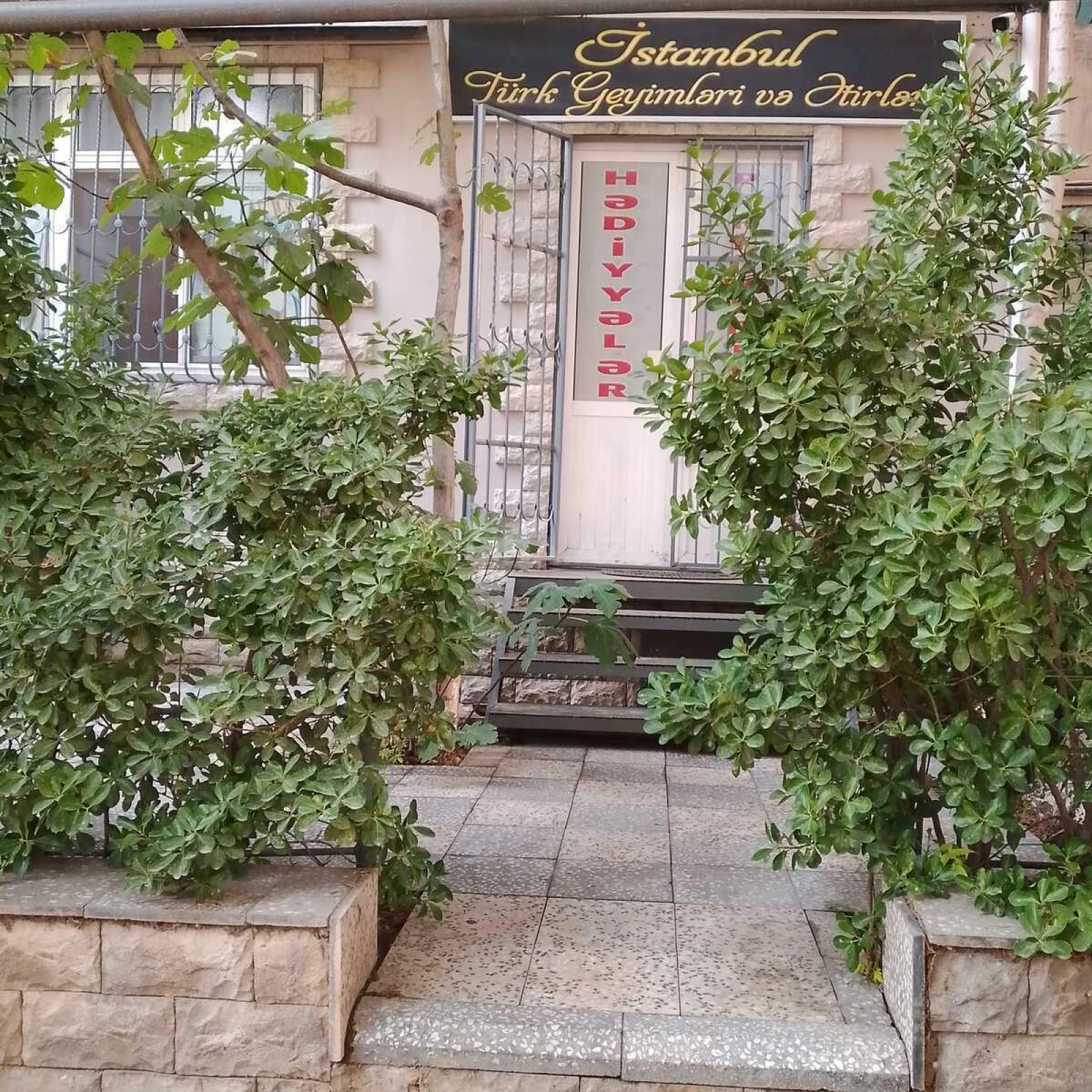 Satılır obyekt 90 m²