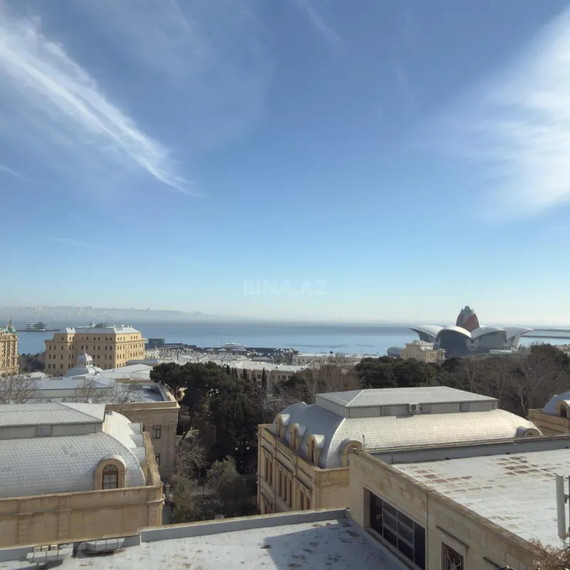 Satılır 3 otaqlı mənzil 80 m²