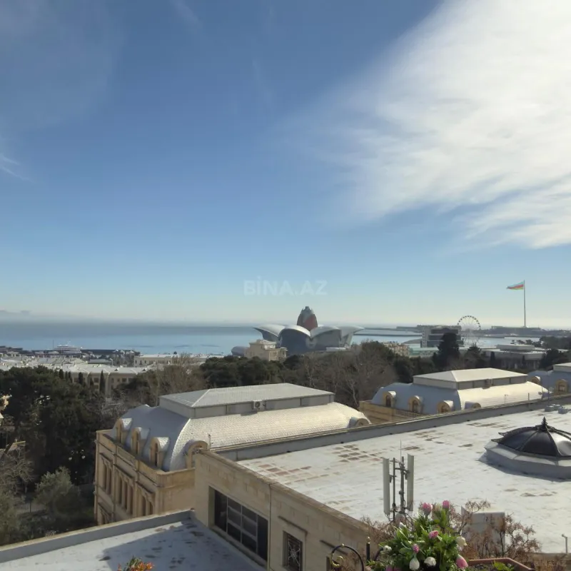 Satılır 3 otaqlı mənzil 80 m²