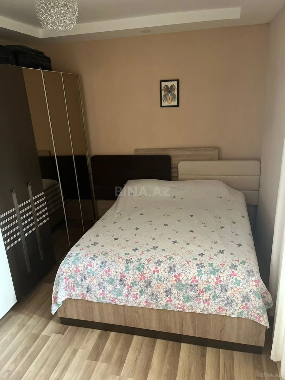 Satılır 2 otaqlı mənzil 52 m²