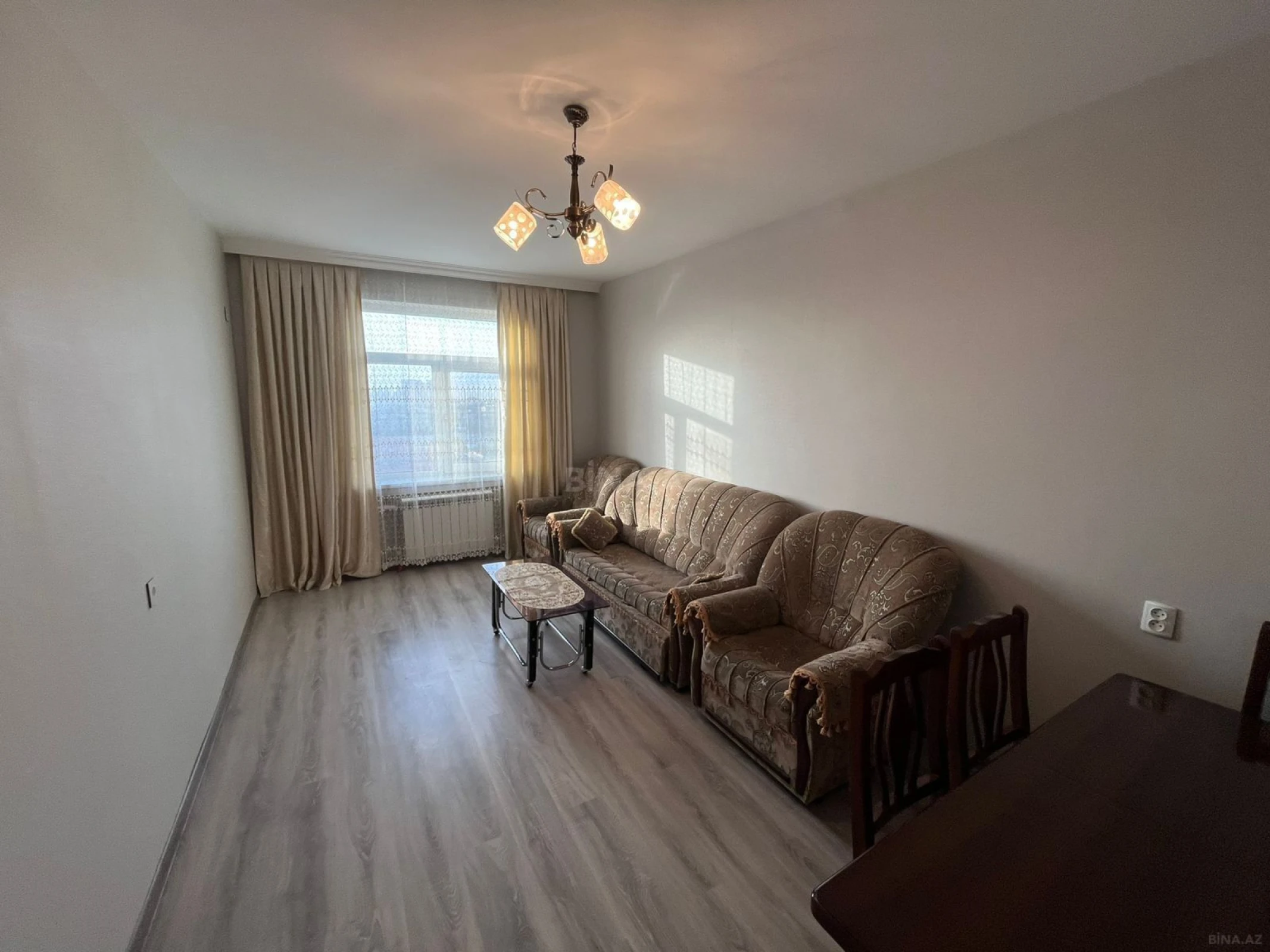 Kirayə verilir 3 otaqlı mənzil 79 m²