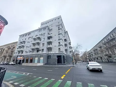 Satılır 3 otaqlı mənzil 90 m² — Bakı, Sahil qəs. 3 otaq 90.00 m²