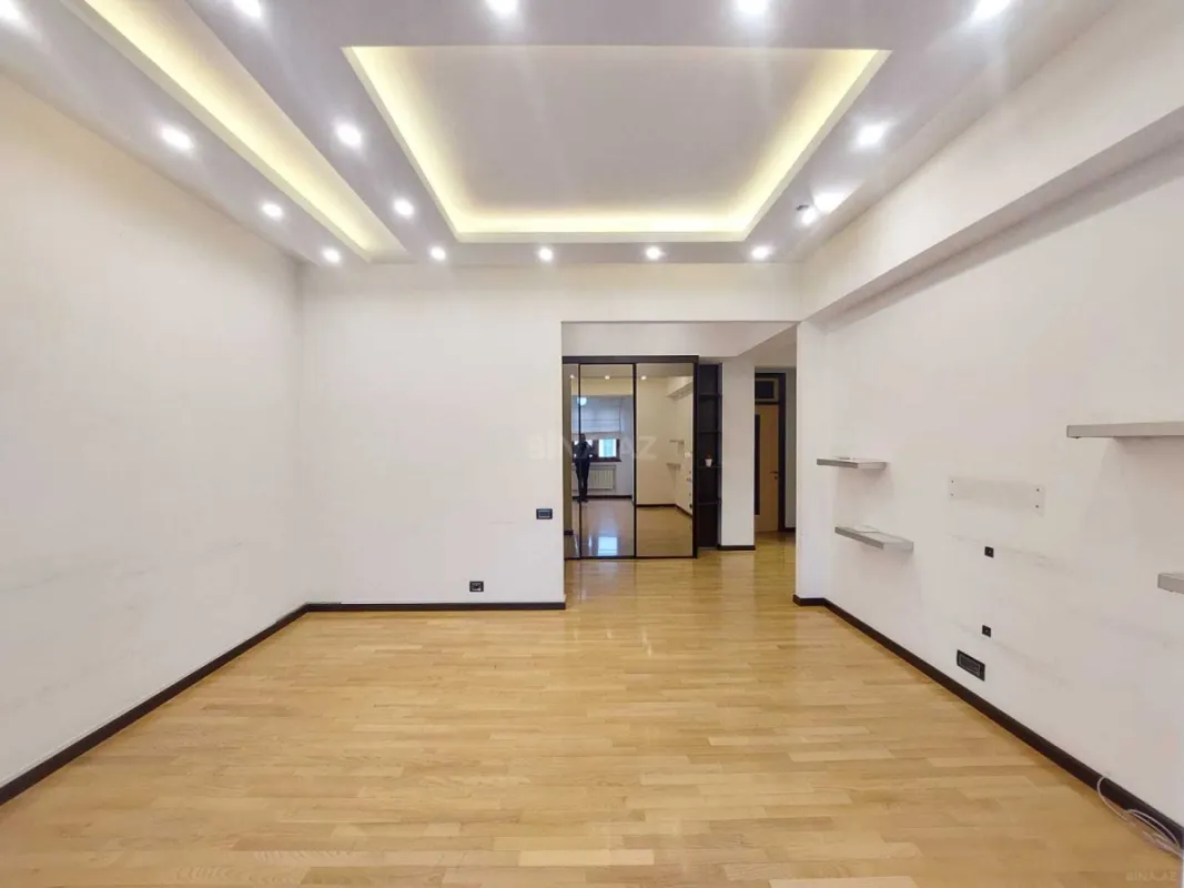 Satılır 3 otaqlı mənzil 90 m²