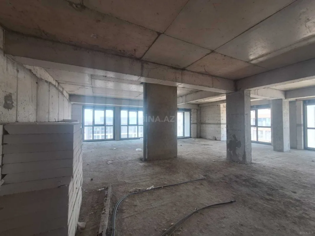 Satılır 2 otaqlı mənzil 91 m²