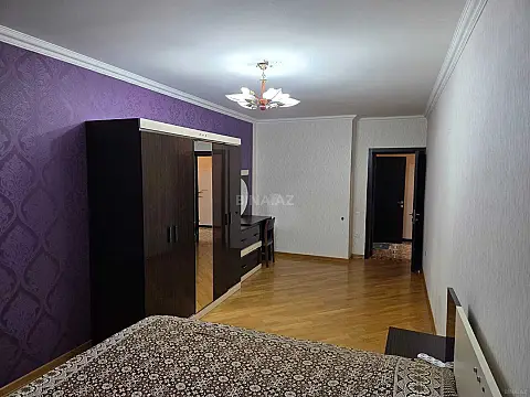 Kirayə verilir 2 otaqlı mənzil 104 m²
