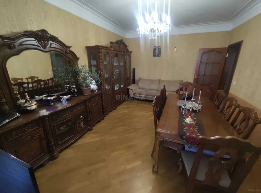 Satılır 3 otaqlı mənzil 90 m²