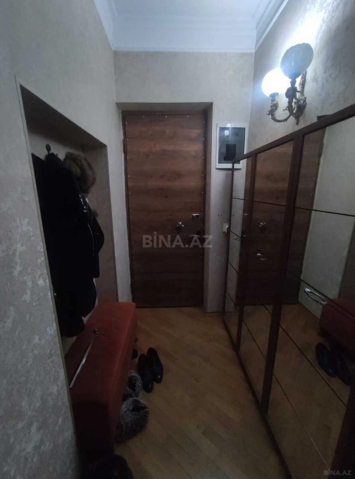 Satılır 3 otaqlı mənzil 90 m²