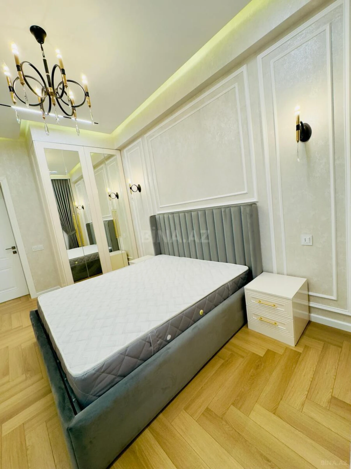 Satılır 2 otaqlı mənzil 60 m²