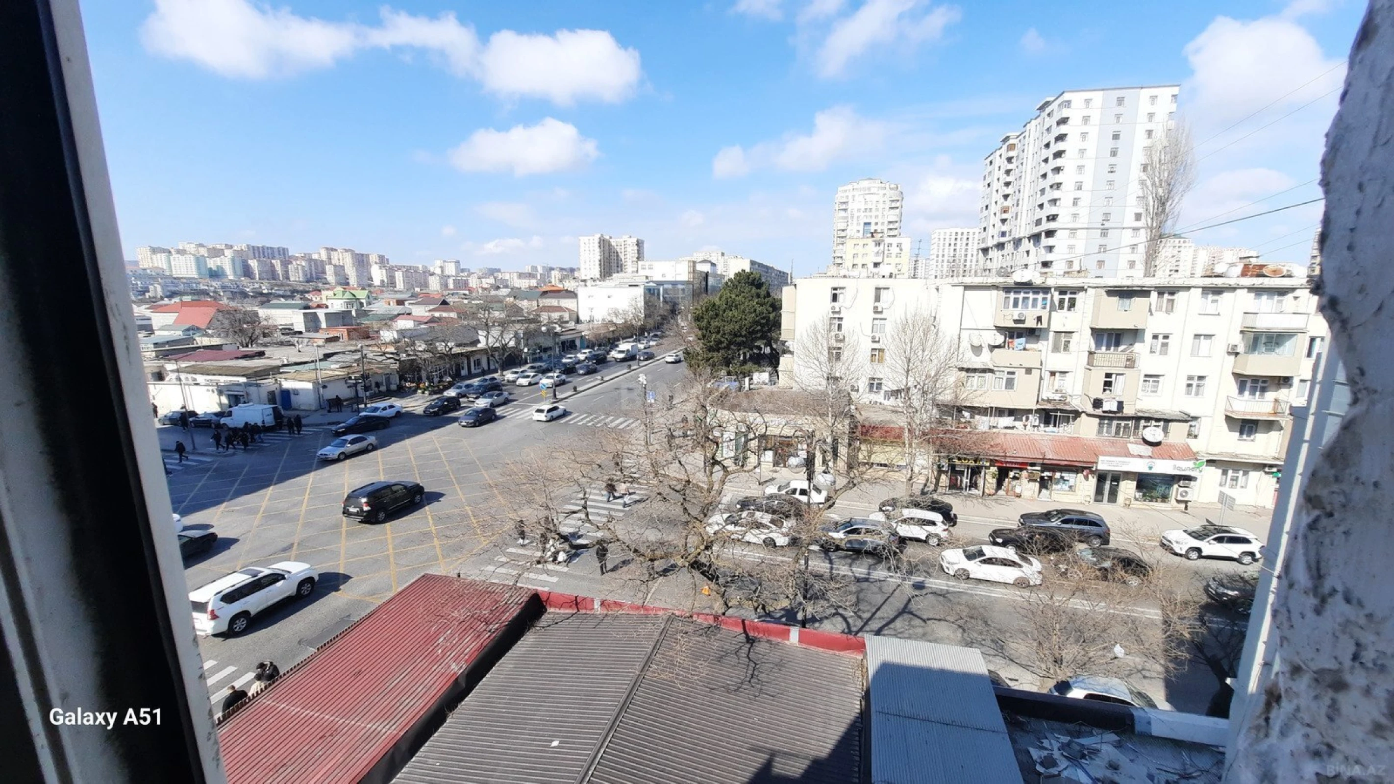 Satılır 1 otaqlı mənzil 30 m²