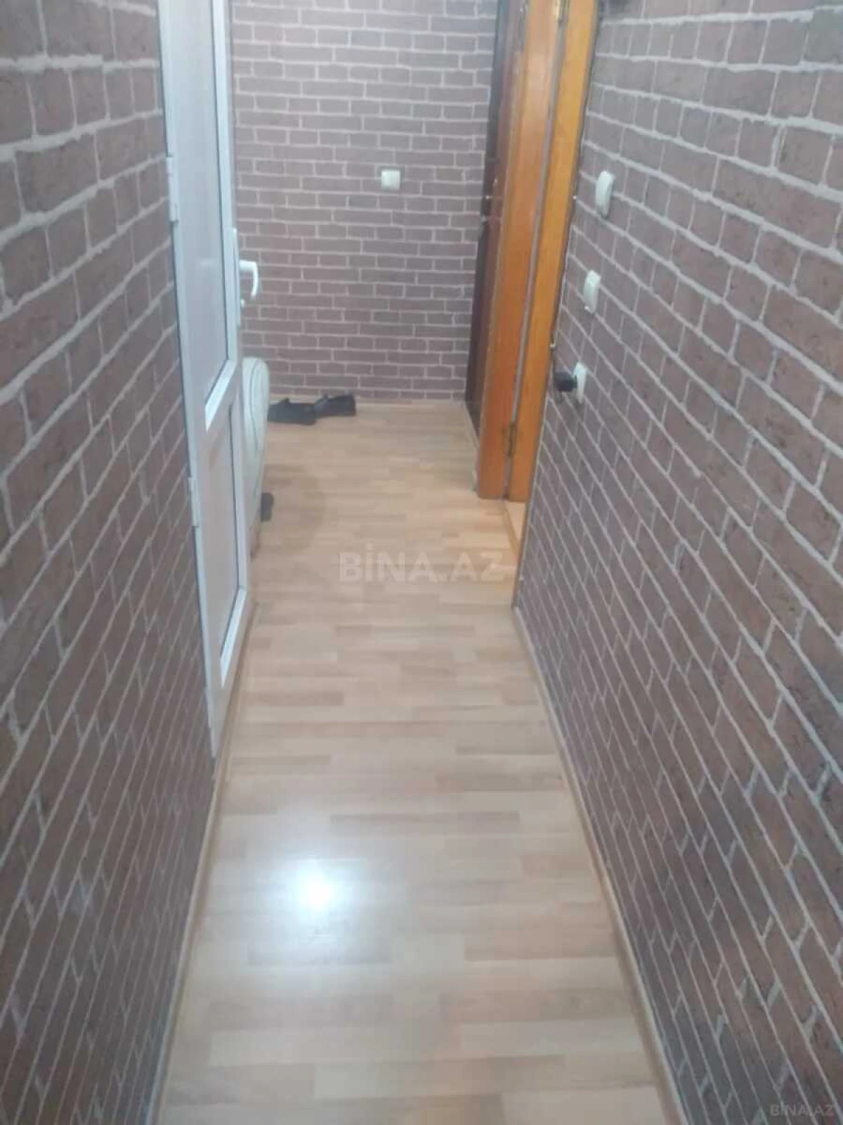 Satılır 2 otaqlı mənzil 65 m²