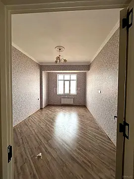 Kirayə verilir 2 otaqlı mənzil 82 m²