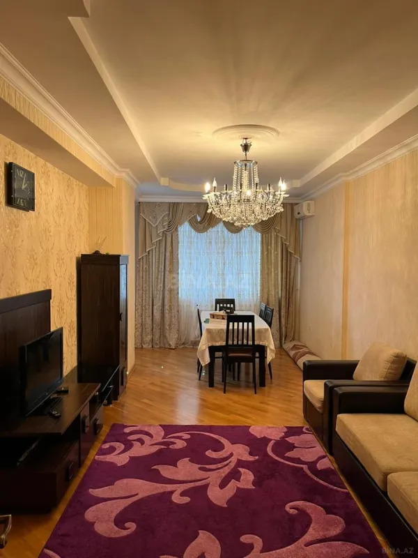 Kirayə verilir 2 otaqlı mənzil 95 m²