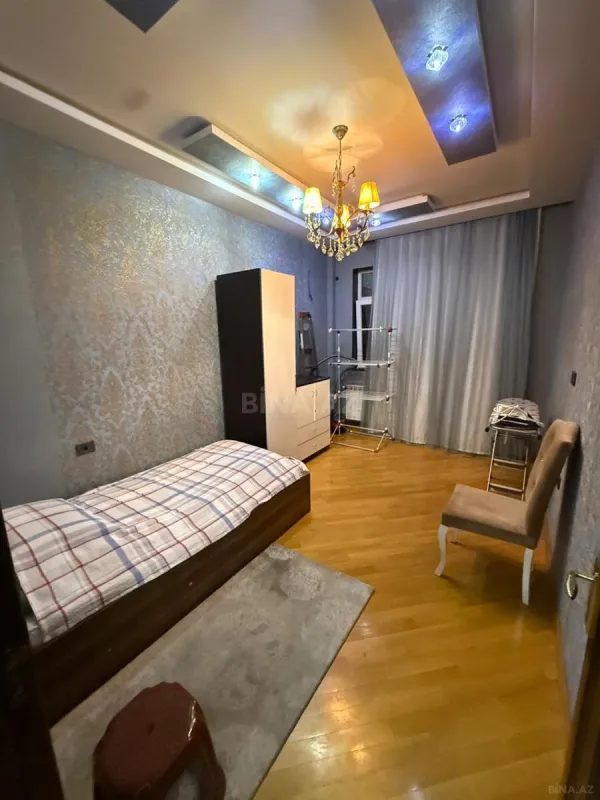 Kirayə verilir 3 otaqlı mənzil 110 m²