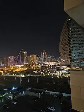 Kirayə verilir 3 otaqlı mənzil 156 m²