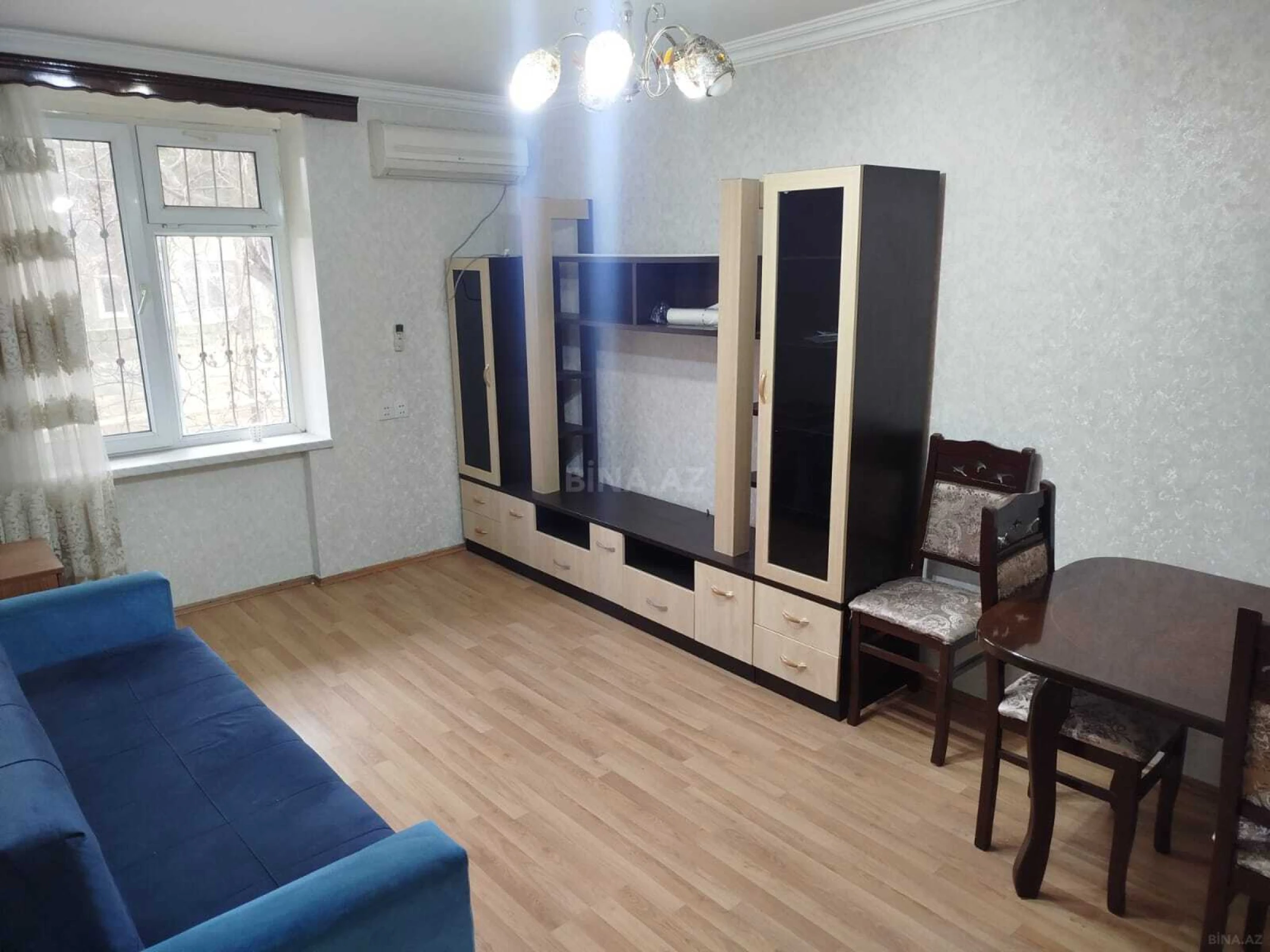 Kirayə verilir 2 otaqlı mənzil 60 m²
