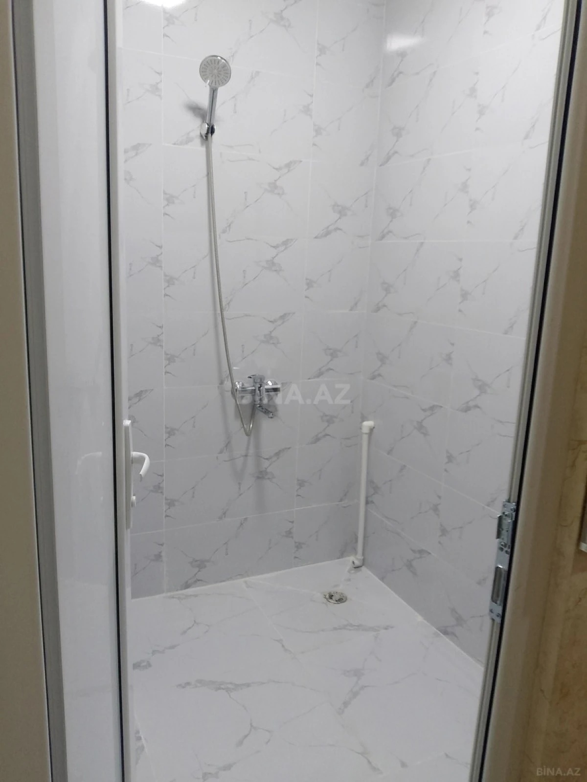 Kirayə verilir 2 otaqlı mənzil 50 m²