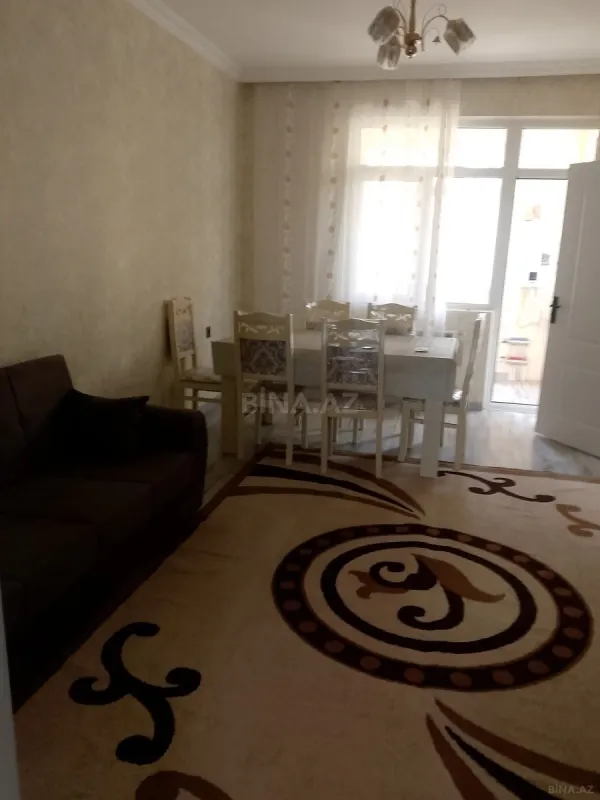 Kirayə verilir 2 otaqlı mənzil 50 m²