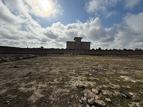 Satılır torpaq sahəsi 25 m²