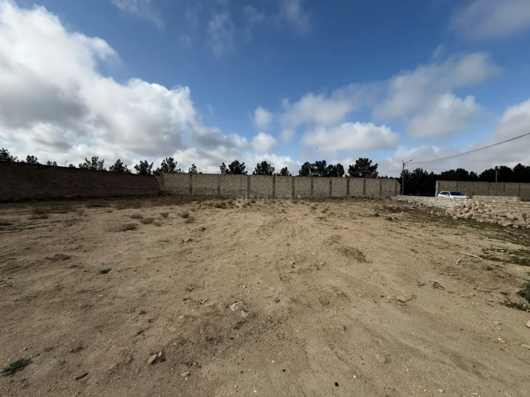 Satılır torpaq sahəsi 25 m²