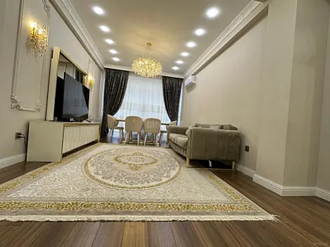 Satılır 2 otaqlı mənzil 81 m² — Bakı, İnşaatçılar 2 otaq 81.00 m²