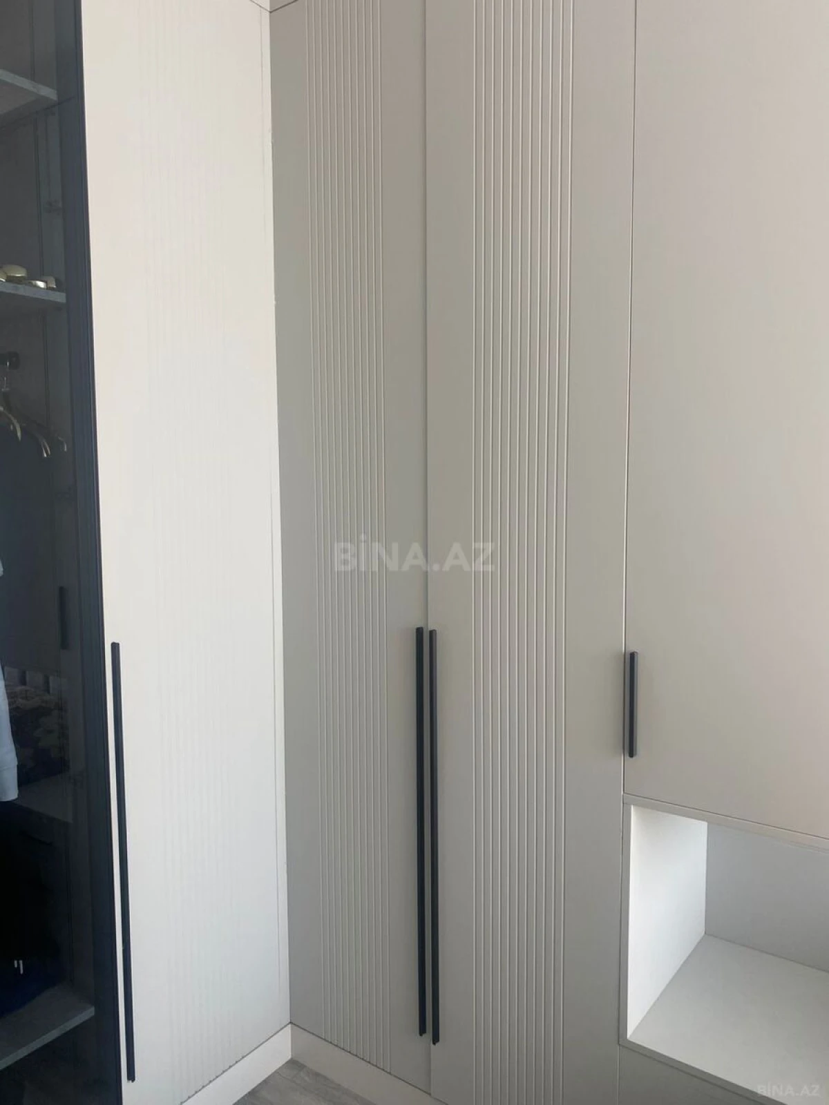Satılır 2 otaqlı mənzil 55 m²