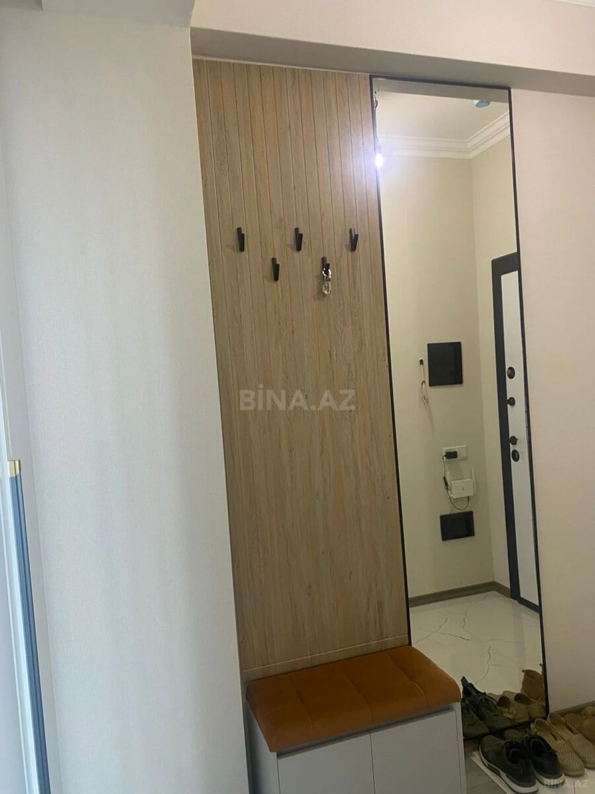 Satılır 2 otaqlı mənzil 55 m²