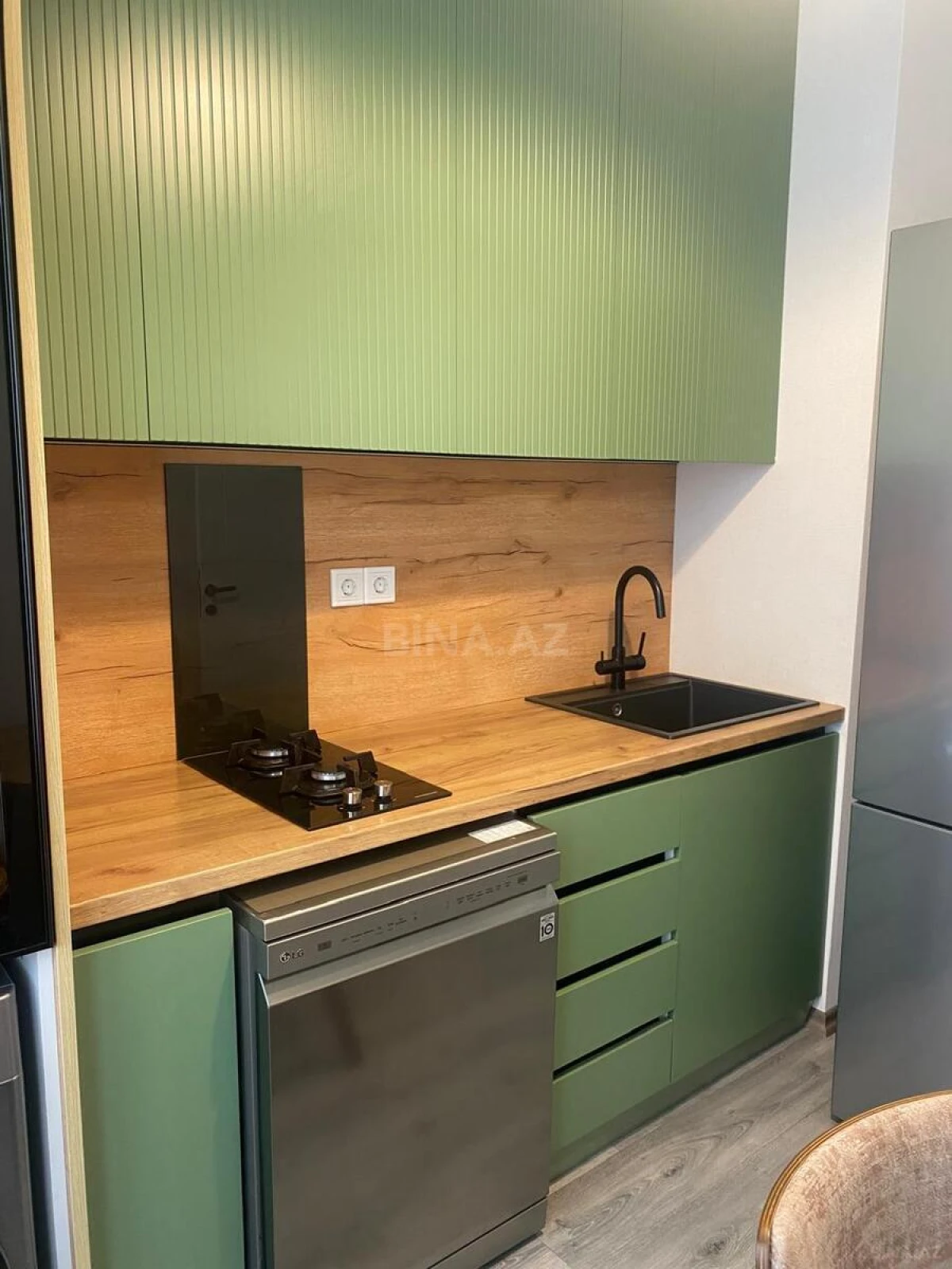 Satılır 2 otaqlı mənzil 55 m²