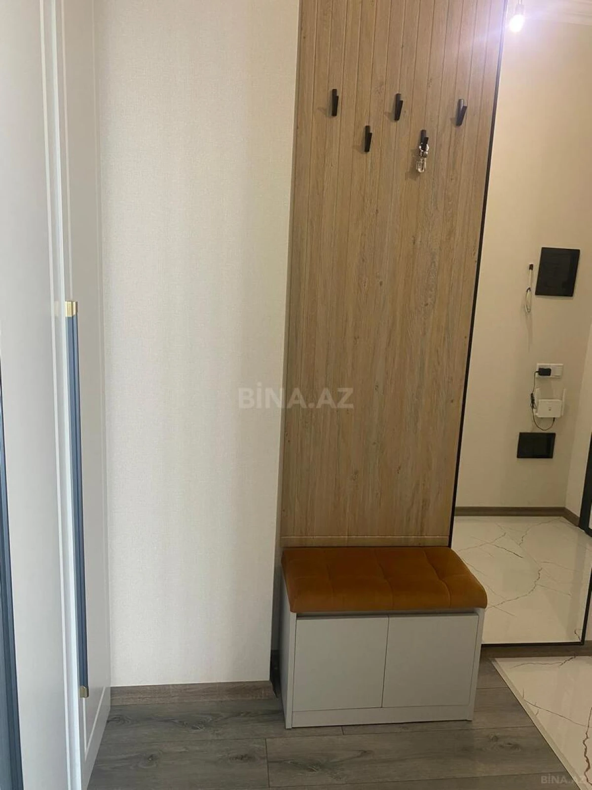 Satılır 2 otaqlı mənzil 55 m²