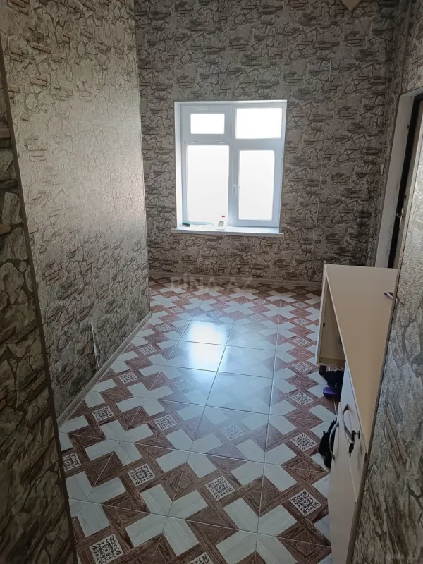 Satılır 4 otaqlı həyət evi 132 m²