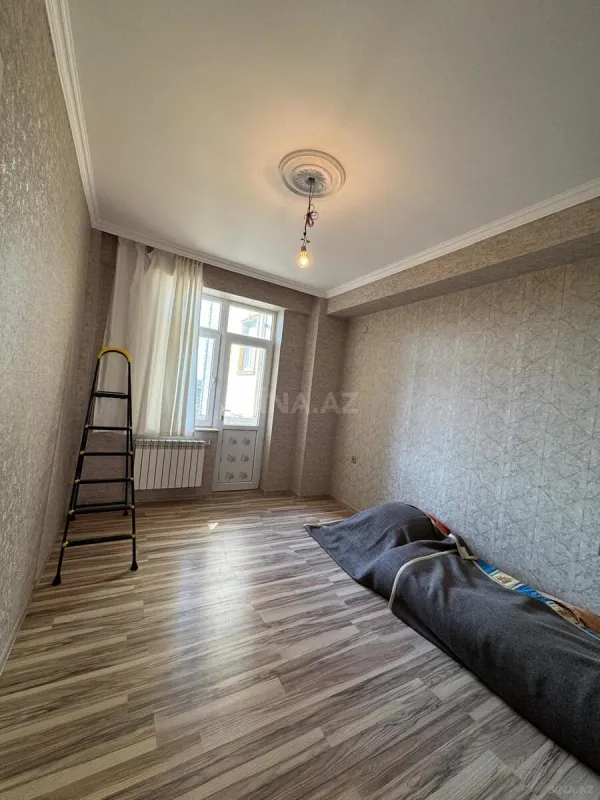 Satılır 2 otaqlı mənzil 58 m²