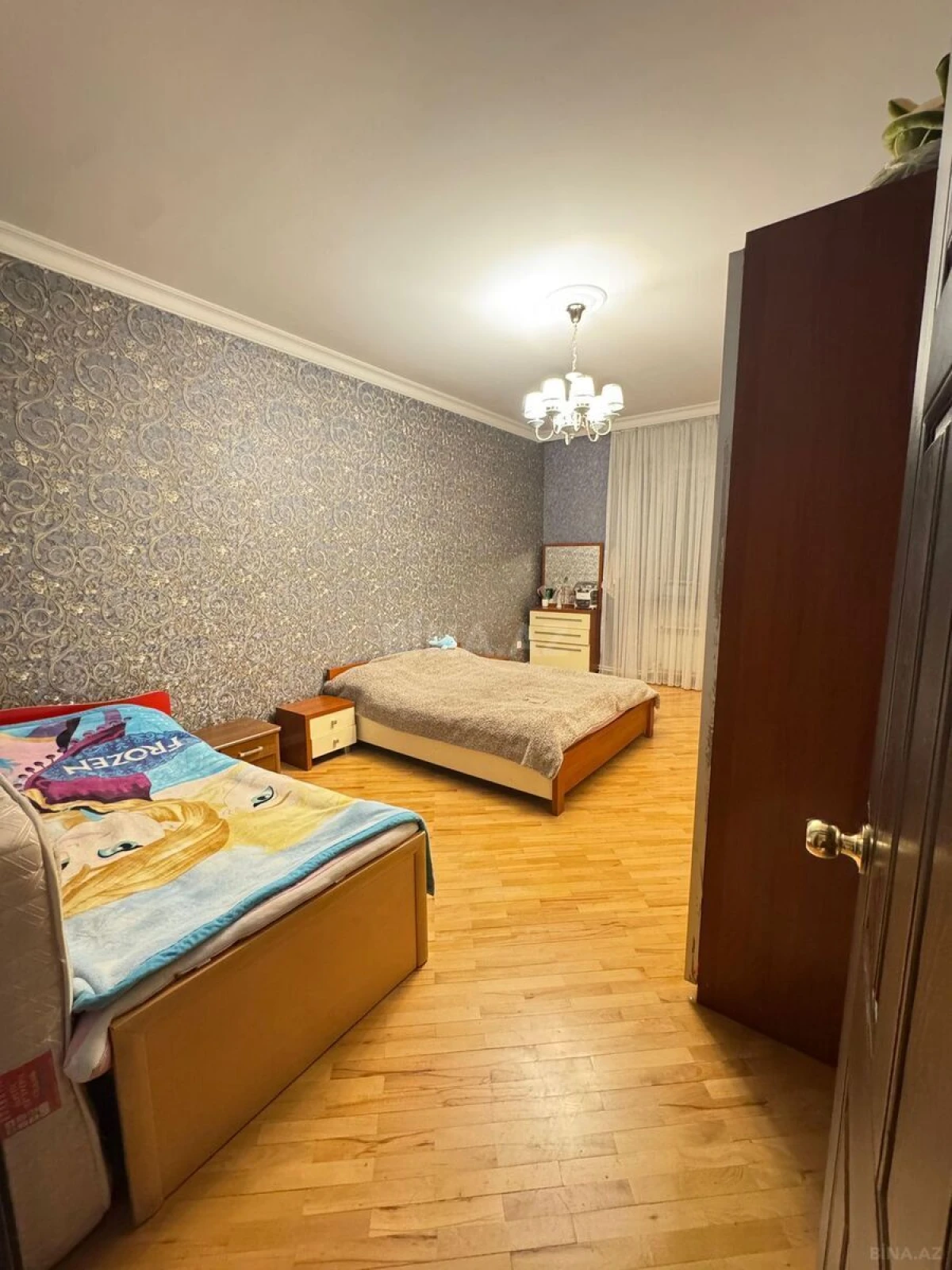 Kirayə verilir 3 otaqlı mənzil 110 m²