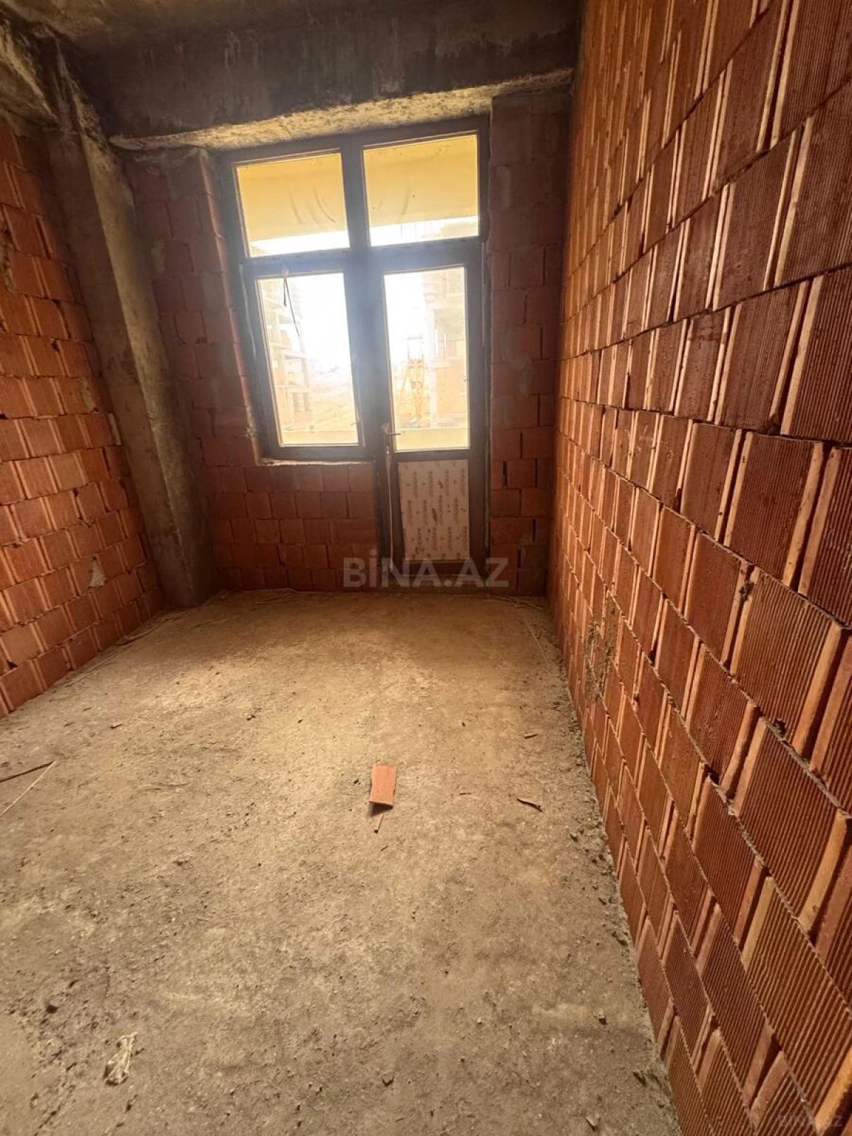 Satılır 2 otaqlı mənzil 51 m²