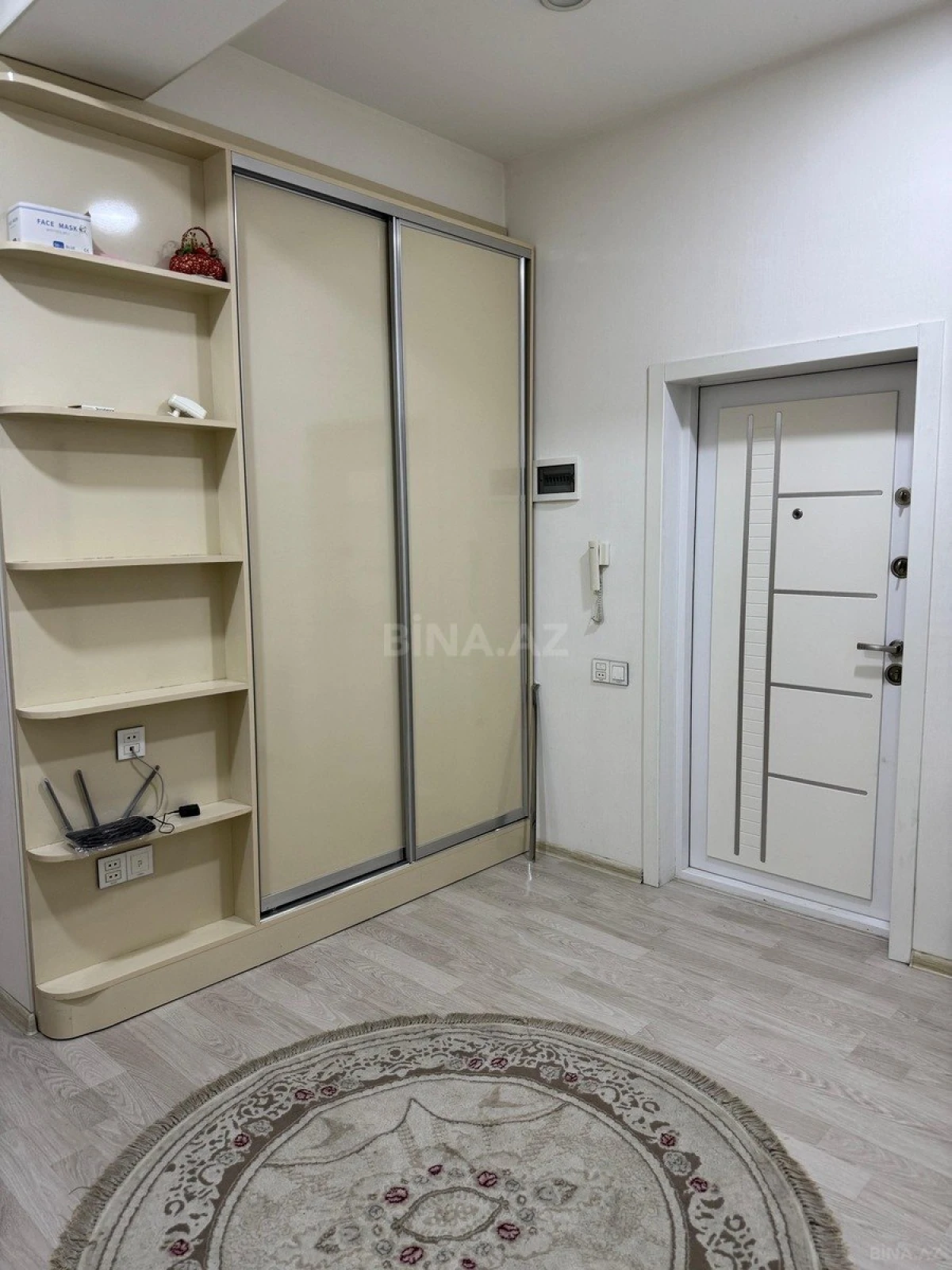 Satılır 3 otaqlı mənzil 120 m²