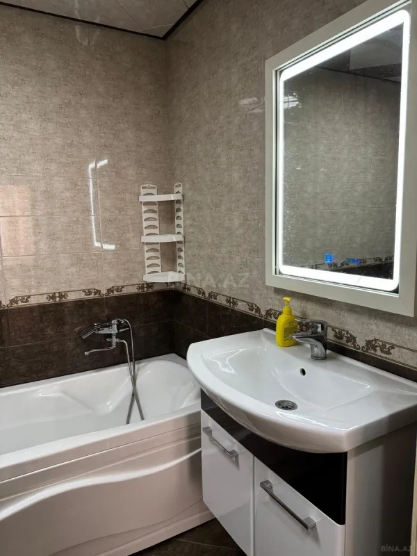 Satılır 3 otaqlı mənzil 120 m²