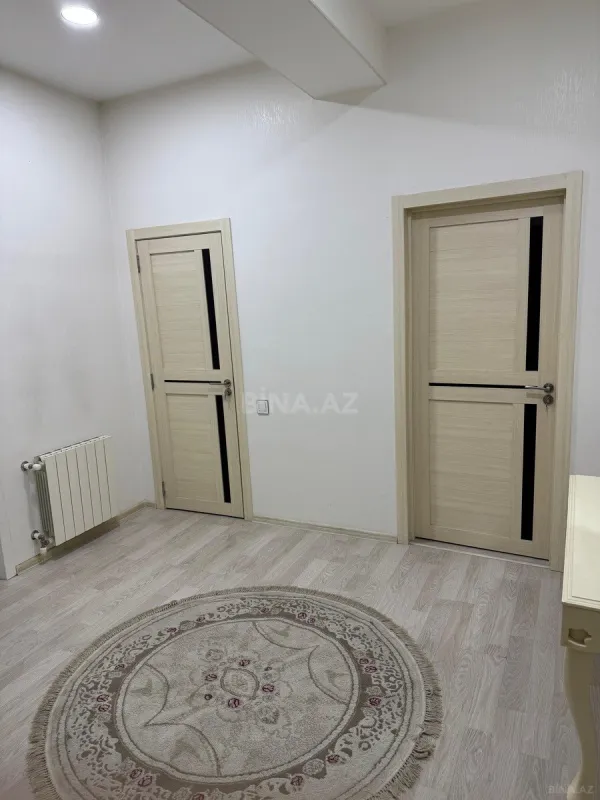 Satılır 3 otaqlı mənzil 120 m²