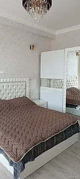 Kirayə verilir 2 otaqlı mənzil 53 m²