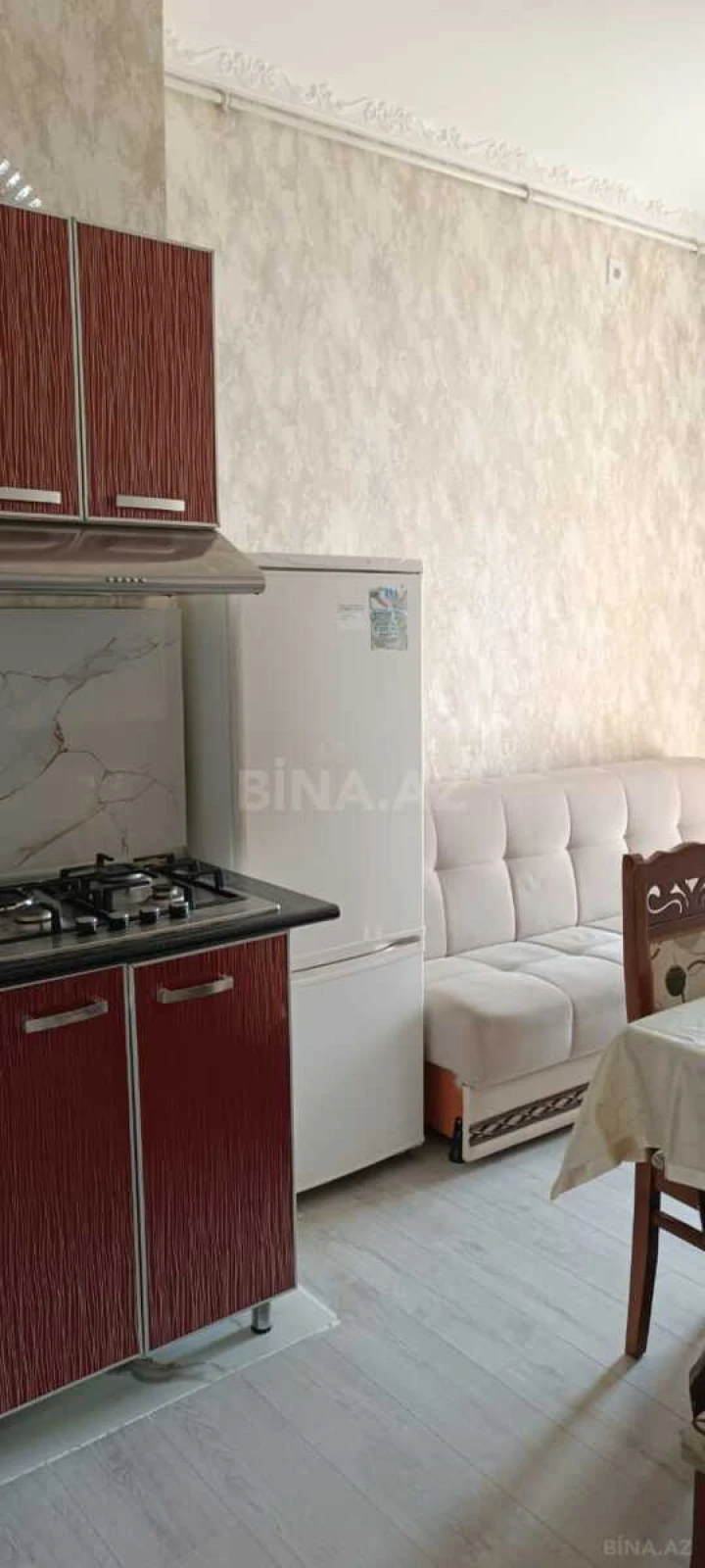 Kirayə verilir 2 otaqlı mənzil 53 m²