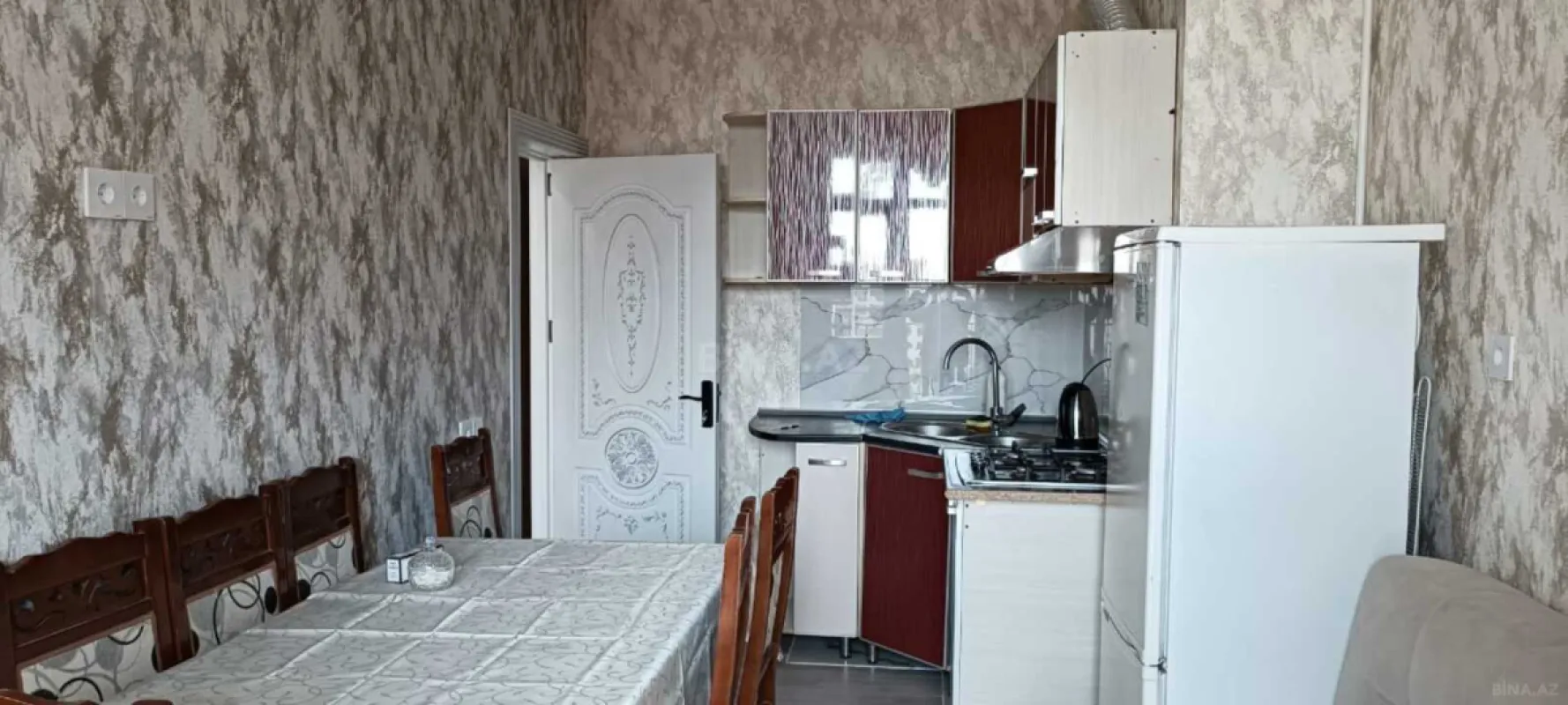 Kirayə verilir 2 otaqlı mənzil 53 m²