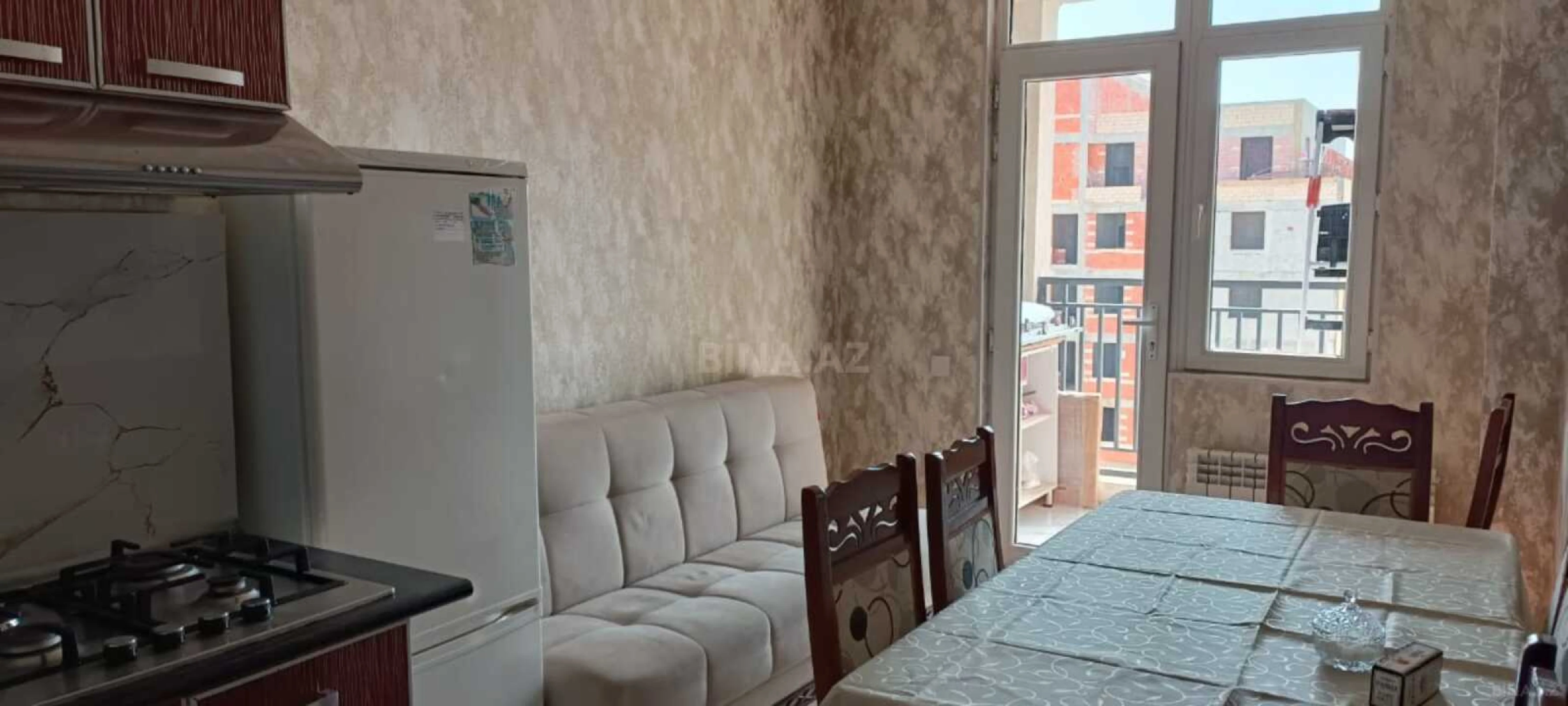 Kirayə verilir 2 otaqlı mənzil 53 m²