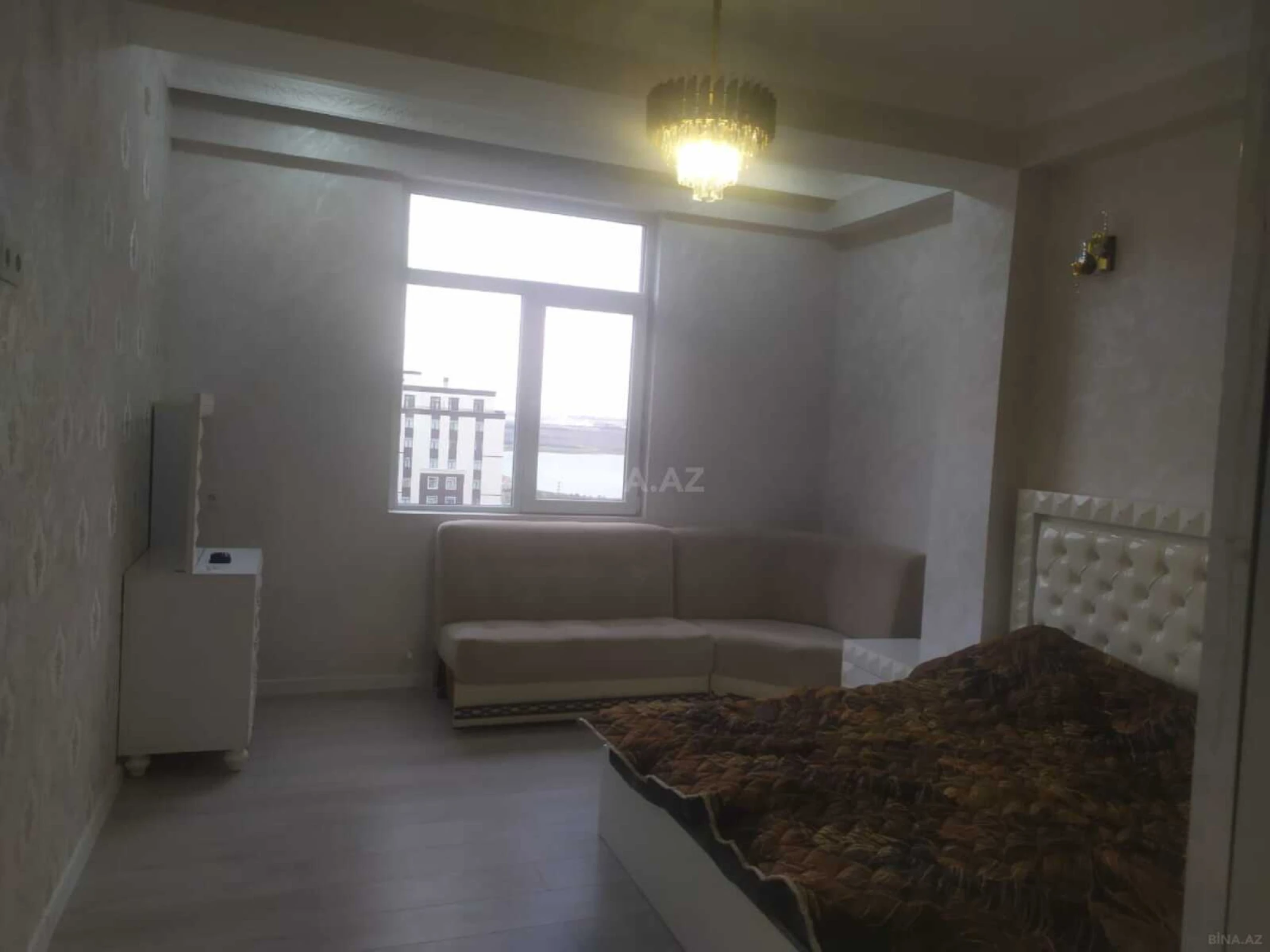 Kirayə verilir 2 otaqlı mənzil 53 m²