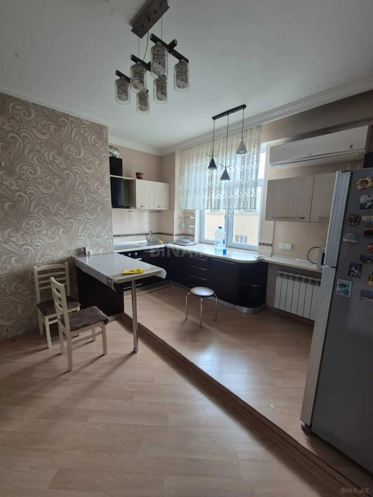 Satılır 2 otaqlı mənzil 60 m²