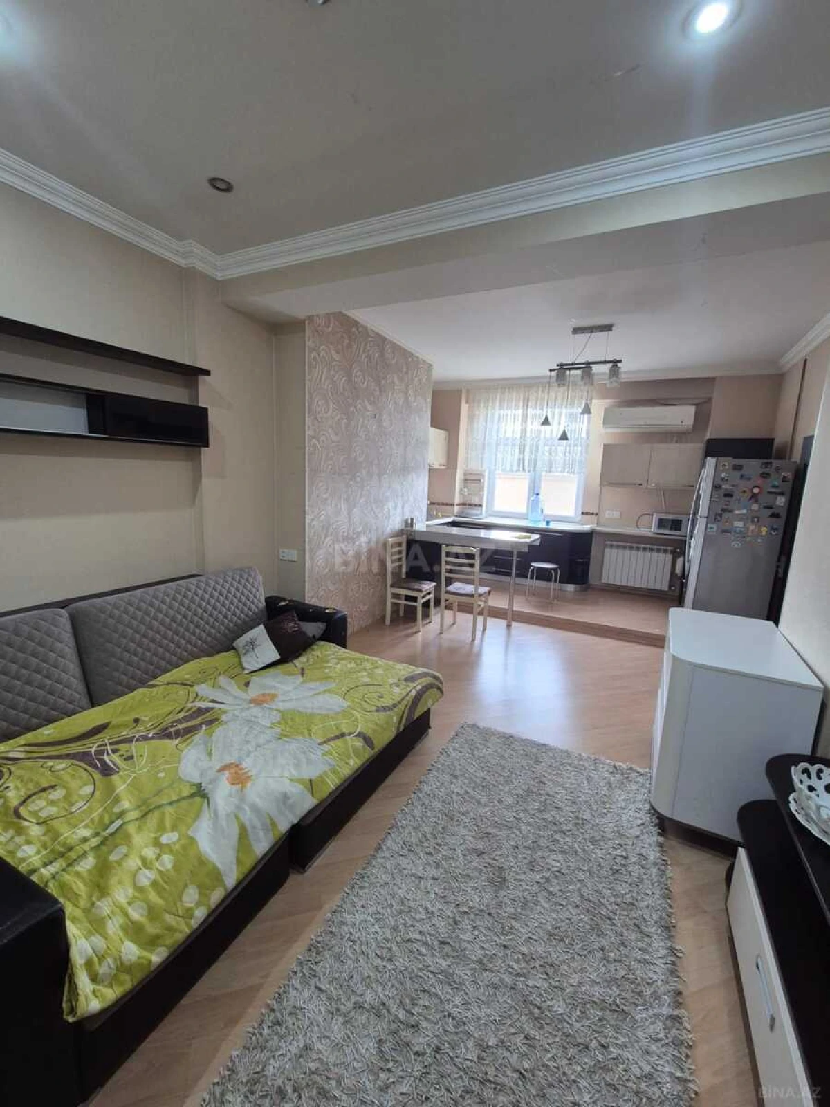 Satılır 2 otaqlı mənzil 60 m²